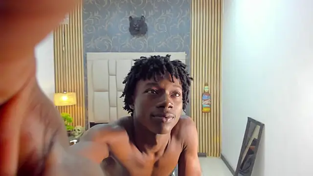 Snapshot of chimi88 chatting on October 31, 2025, 11:33 am chimi88 online show from October 31, 2025, 11:33 am