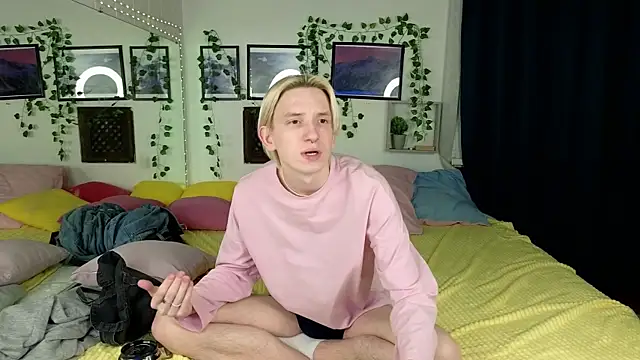 Ron Vils online show from February 7, 2025, 6:24 pm