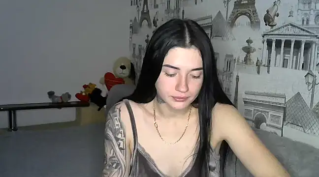 Liana diva online show from December 19, 2024, 2:34 am