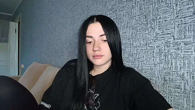 Liana diva online show from April 20, 2026, 2:20 pm