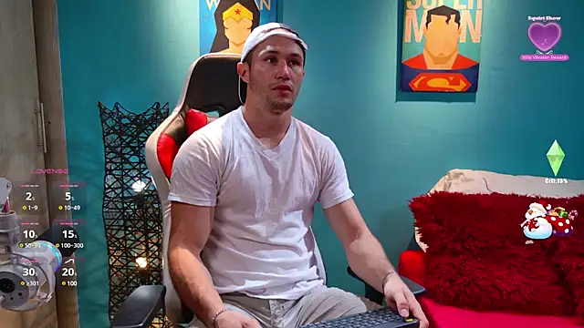 Snapshot of AxelFairchaild chatting on January 31, 2025, 1:12 pm AxelFairchaild online show from January 31, 2025, 1:12 pm