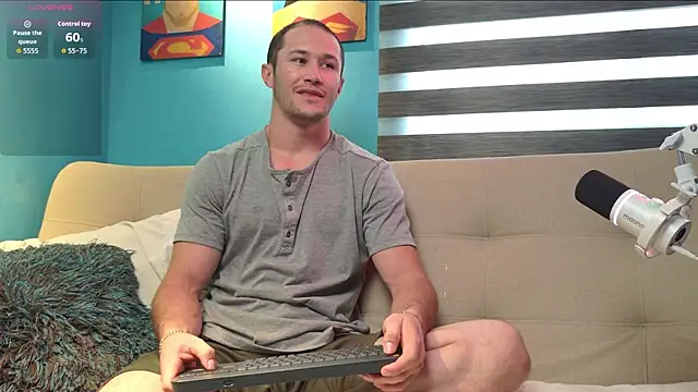 Snapshot of AxelFairchaild chatting on October 19, 2025, 1:45 pm AxelFairchaild online show from October 19, 2025, 1:45 pm