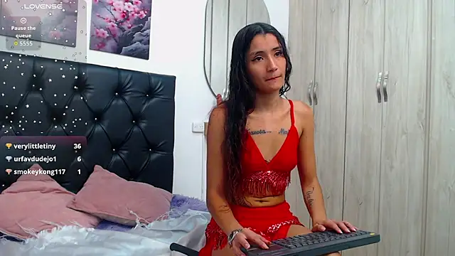 Snapshot of conni_f00x chatting on April 30, 2026, 7:31 pm conni f00x online show from April 30, 2026, 7:31 pm