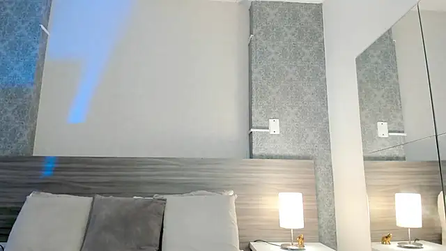 Snapshot of Mistyca chatting on April 25, 2026, 11:13 am Mistyca online show from April 25, 2026, 11:13 am