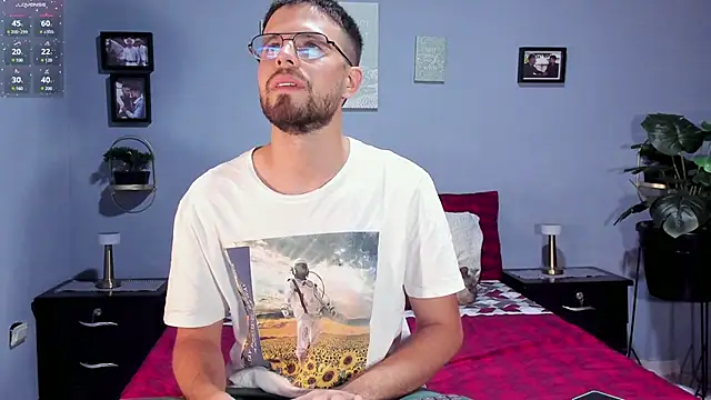 ETHAN ADAM online show from February 5, 2025, 9:18 pm