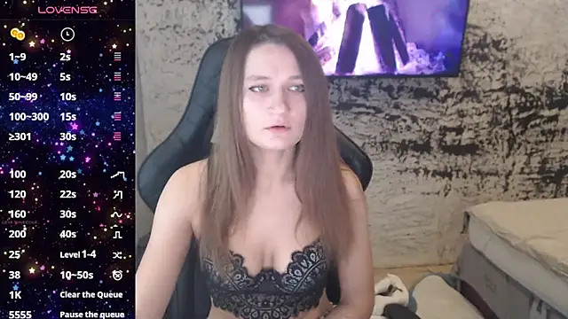 PamelaYoun online show from November 2, 2025, 12:29 pm