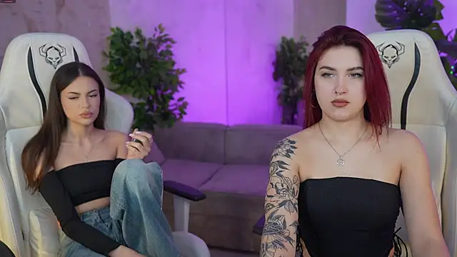 Snapshot of Magnetic_Mia_ chatting on March 4, 2025, 9:07 am Magnetic Mia online show from March 4, 2025, 9:07 am