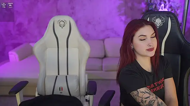 Snapshot of Magnetic_Mia_ chatting on March 11, 2025, 7:36 pm Magnetic Mia online show from March 11, 2025, 7:36 pm