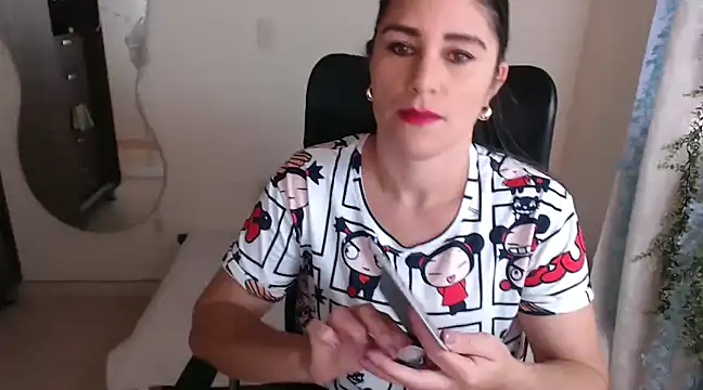 LUCY LI online show from December 15, 2024, 6:15 pm