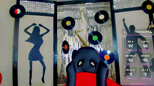 Snapshot of Hellen_moons__ chatting on February 4, 2025, 3:44 am Hellen moons online show from February 4, 2025, 3:44 am