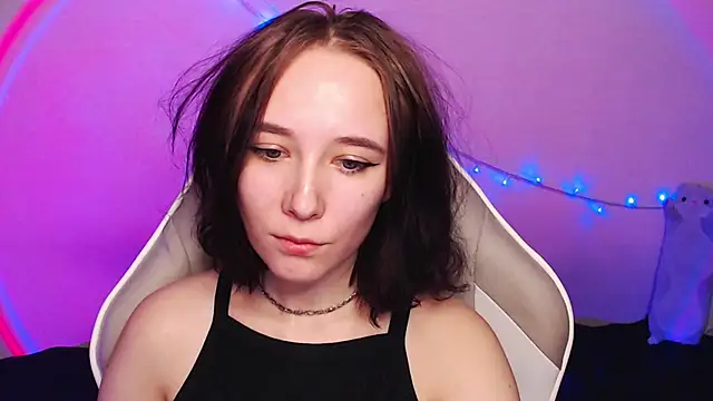 Robin yourss online show from March 9, 2025, 3:05 pm