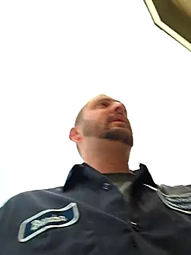 Snapshot of MrMechanic38 chatting on February 13, 2026, 1:40 pm MrMechanic38 online show from February 13, 2026, 1:40 pm