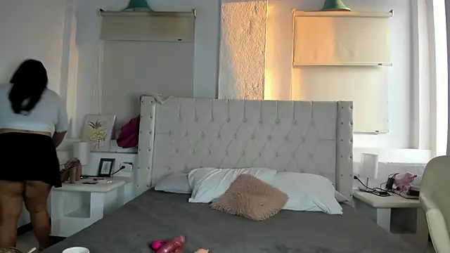 Gabycutee online show from February 14, 2025, 10:47 pm