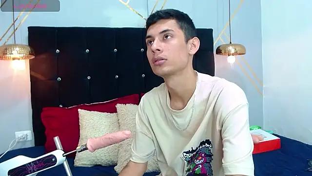 Oliver king sex online show from January 29, 2025, 5:02 pm