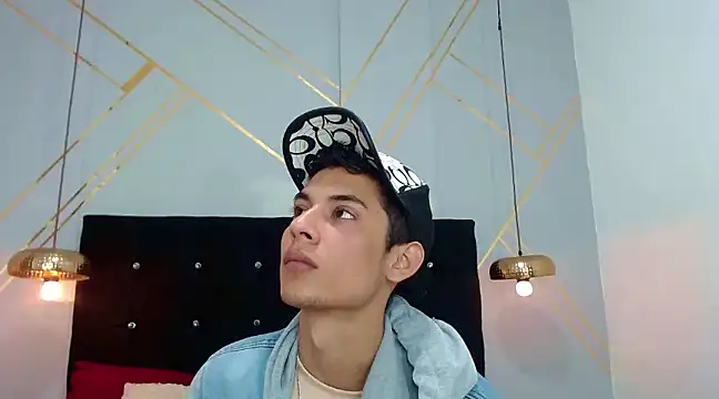 Oliver king sex online show from February 10, 2025, 4:47 pm