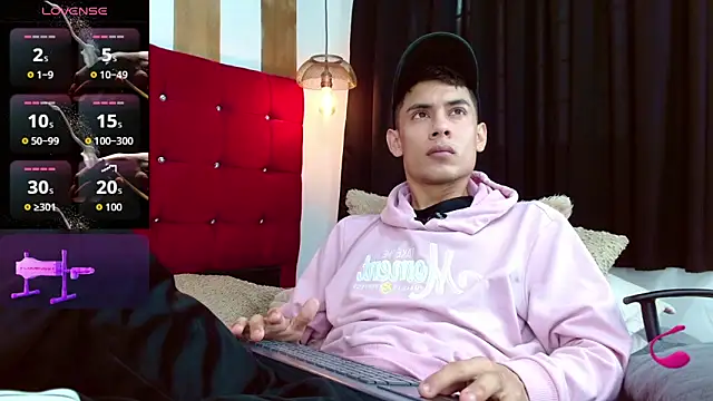 Oliver king sex online show from October 31, 2025, 3:02 pm