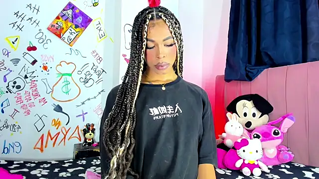 bloom444 online show from March 4, 2026, 5:13 am