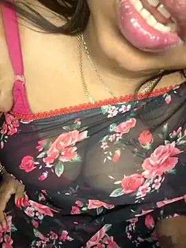 Snapshot of IndieSM chatting on February 9, 2026, 8:57 pm IndieSM online show from February 9, 2026, 8:57 pm