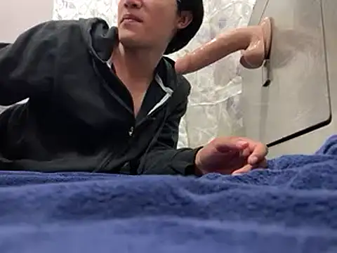 Akaerizz online show from December 18, 2024, 5:59 am