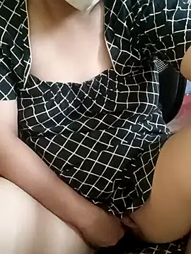 yourtamilcouple online show from February 4, 2025, 1:48 pm