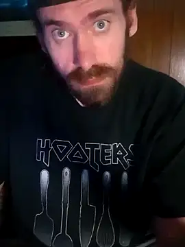 RobStrokes215 online show from September 13, 2025, 6:46 am