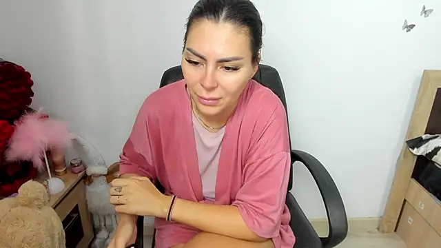 kilenyapatrice online show from July 28, 2026, 9:59 am