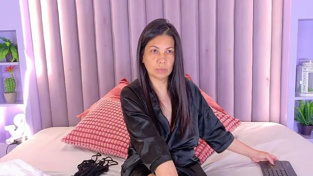 JaylaScott   online show from March 21, 2026, 7:39 pm