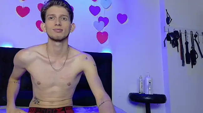 Deim  online show from March 3, 2025, 6:26 am