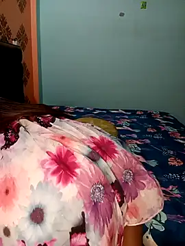 Snapshot of poojaji690 chatting on December 18, 2024, 10:08 am poojaji690 online show from December 18, 2024, 10:08 am