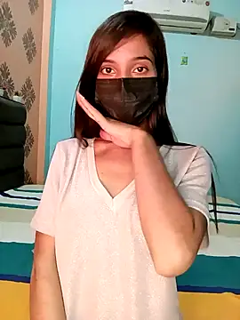 Snapshot of poojaji690 chatting on January 1, 2025, 5:00 pm poojaji690 online show from January 1, 2025, 5:00 pm