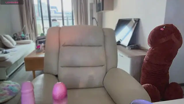 Bunny Tutu online show from January 21, 2025, 1:18 am