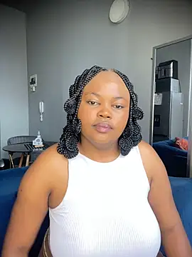 Snapshot of Curveysinaa chatting on November 24, 2025, 7:19 am Curveysinaa online show from November 24, 2025, 7:19 am