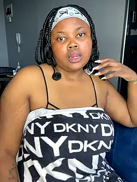 Curveysinaa online show from December 18, 2025, 10:54 am