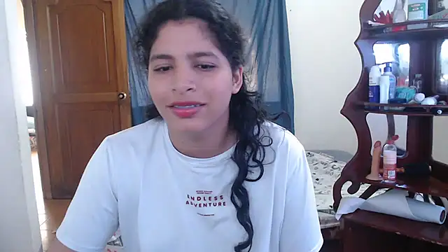 sexyhot20xxx online show from February 8, 2026, 1:25 pm