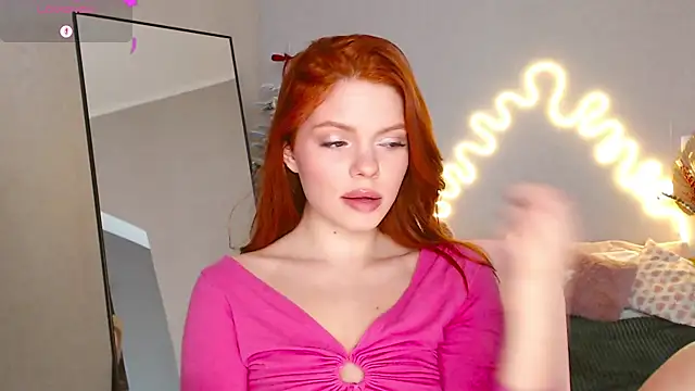 Red  Candy online show from January 25, 2025, 10:08 am