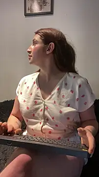 kamel-ayesha online show from November 26, 2025, 8:32 pm