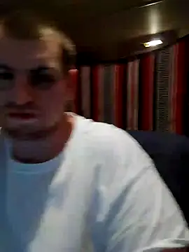 Snapshot of sexaddict_2424 chatting on February 27, 2025, 8:28 am sexaddict 2424 online show from February 27, 2025, 8:28 am