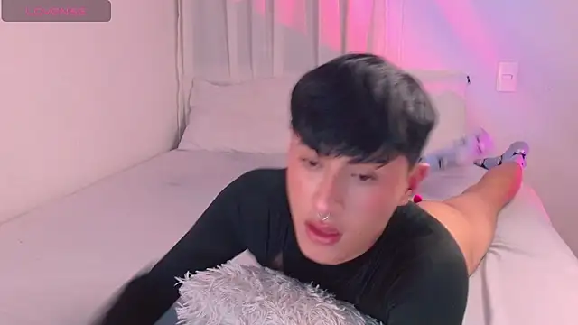 Snapshot of dilan_sp chatting on February 25, 2025, 1:20 am dilan sp online show from February 25, 2025, 1:20 am