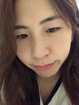 Snapshot of Aimeil chatting on January 3, 2025, 2:08 pm Aimeil online show from January 3, 2025, 2:08 pm