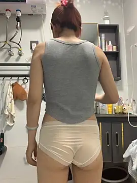 Snapshot of Aimeil chatting on October 10, 2025, 2:16 pm Aimeil online show from October 10, 2025, 2:16 pm