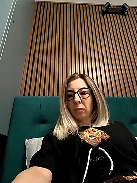 SukyGirl online show from January 21, 2025, 4:21 am