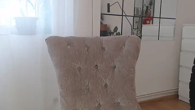 SukyGirl online show from February 6, 2025, 8:29 am