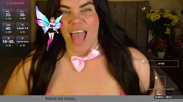 Snapshot of blue_angel33 chatting on September 26, 2025, 2:37 am blue angel33 online show from September 26, 2025, 2:37 am