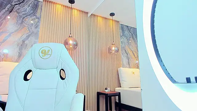 Snapshot of ella_harper chatting on January 29, 2025, 2:30 am ella harper online show from January 29, 2025, 2:30 am