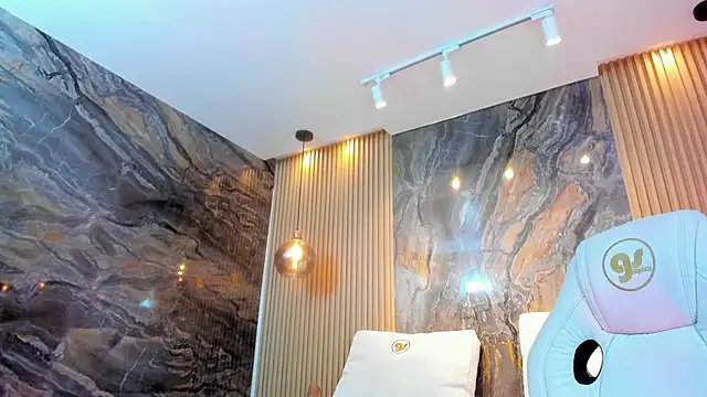 Snapshot of ella_harper chatting on February 8, 2025, 6:12 am ella harper online show from February 8, 2025, 6:12 am