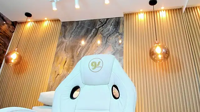 Snapshot of ella_harper chatting on February 11, 2025, 8:58 am ella harper online show from February 11, 2025, 8:58 am