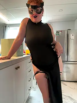 Sweetleeahxx online show from October 31, 2025, 2:29 pm