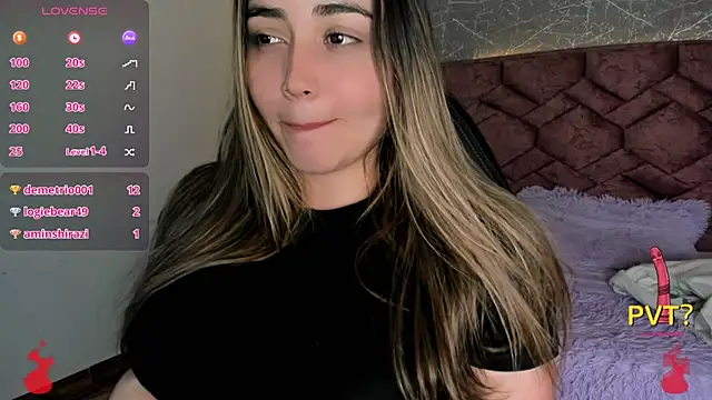 Lucia star   online show from December 2, 2024, 10:34 pm