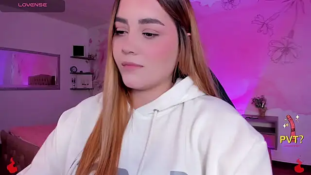 Lucia star   online show from February 22, 2025, 2:28 am