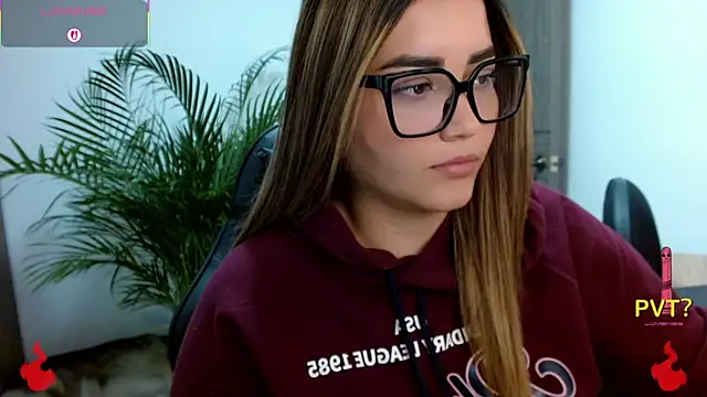 Lucia star   online show from March 10, 2026, 1:27 pm